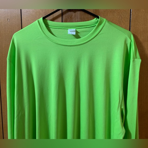 NWOT Sport-Tek Sport Performance Long Sleeve T-Shirt in Lime Neon Green Size L - Picture 2 of 6